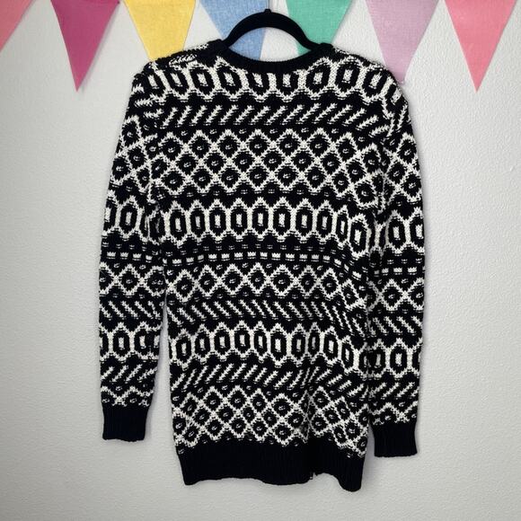 Ann Taylor Geometric Black/White Wool Asymmetrical Zip Sweater | S - Picture 5 of 7